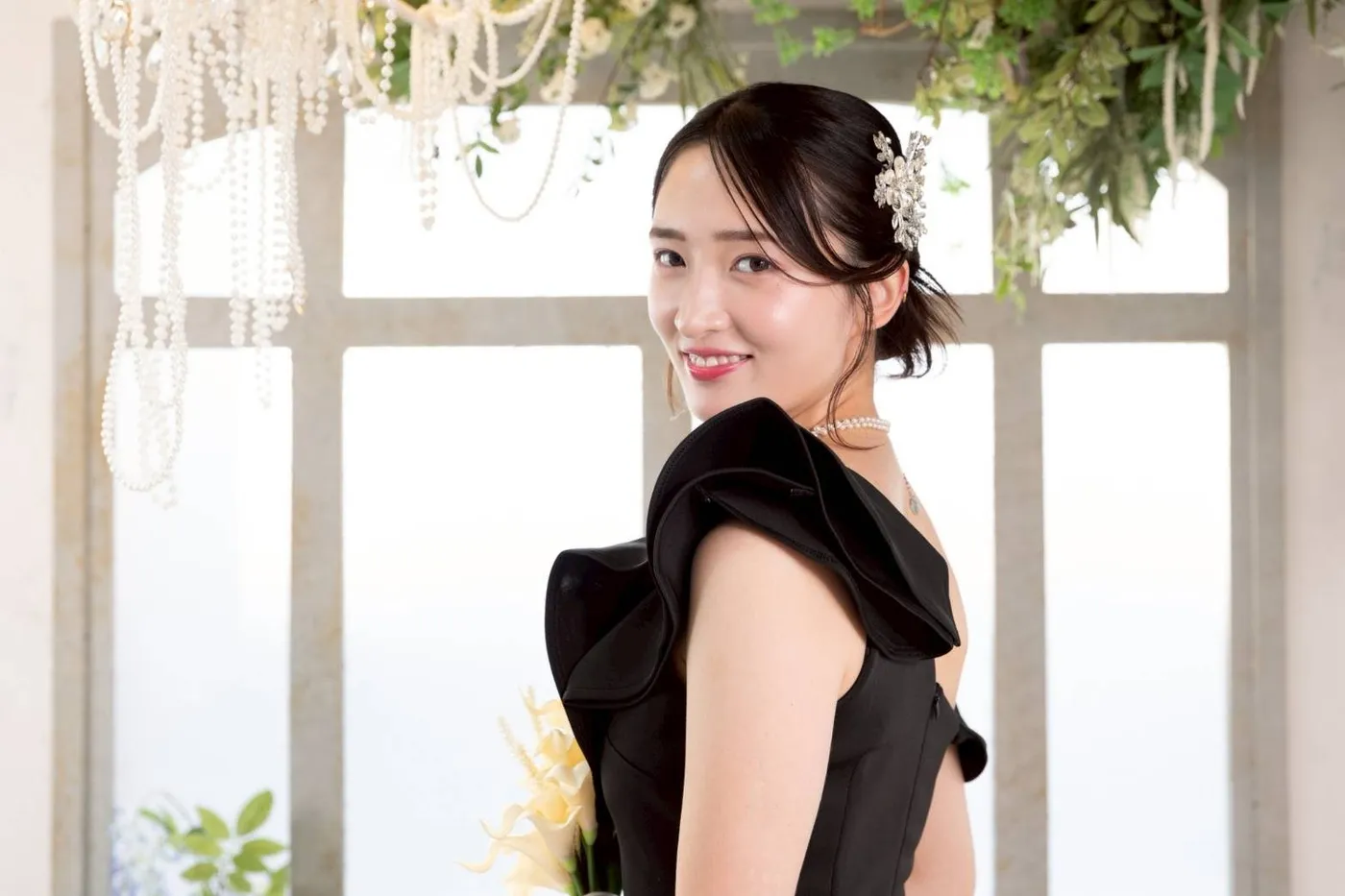 ブラックドレスでのスタジオ撮影
